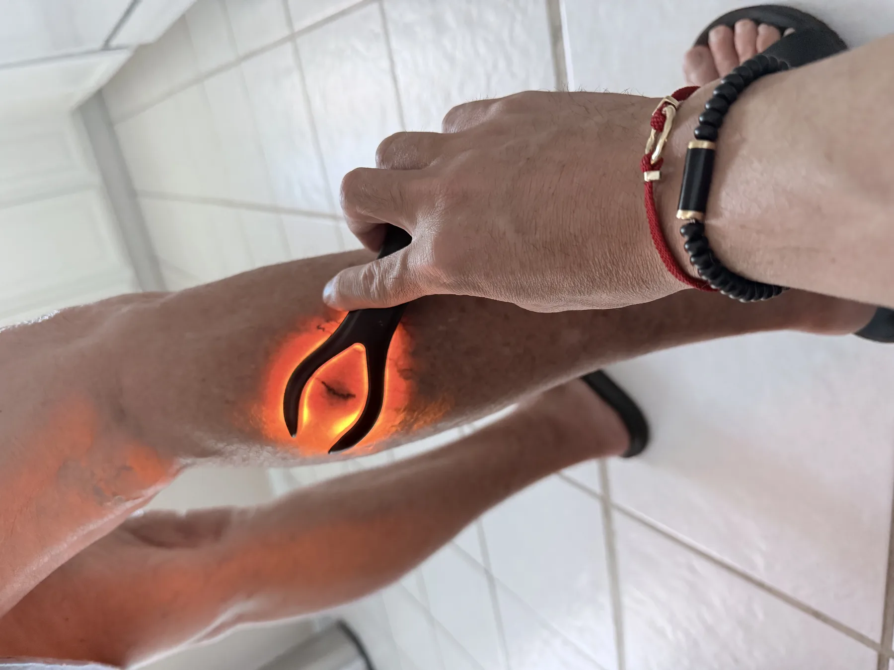 Vein mapping with near-infrared light